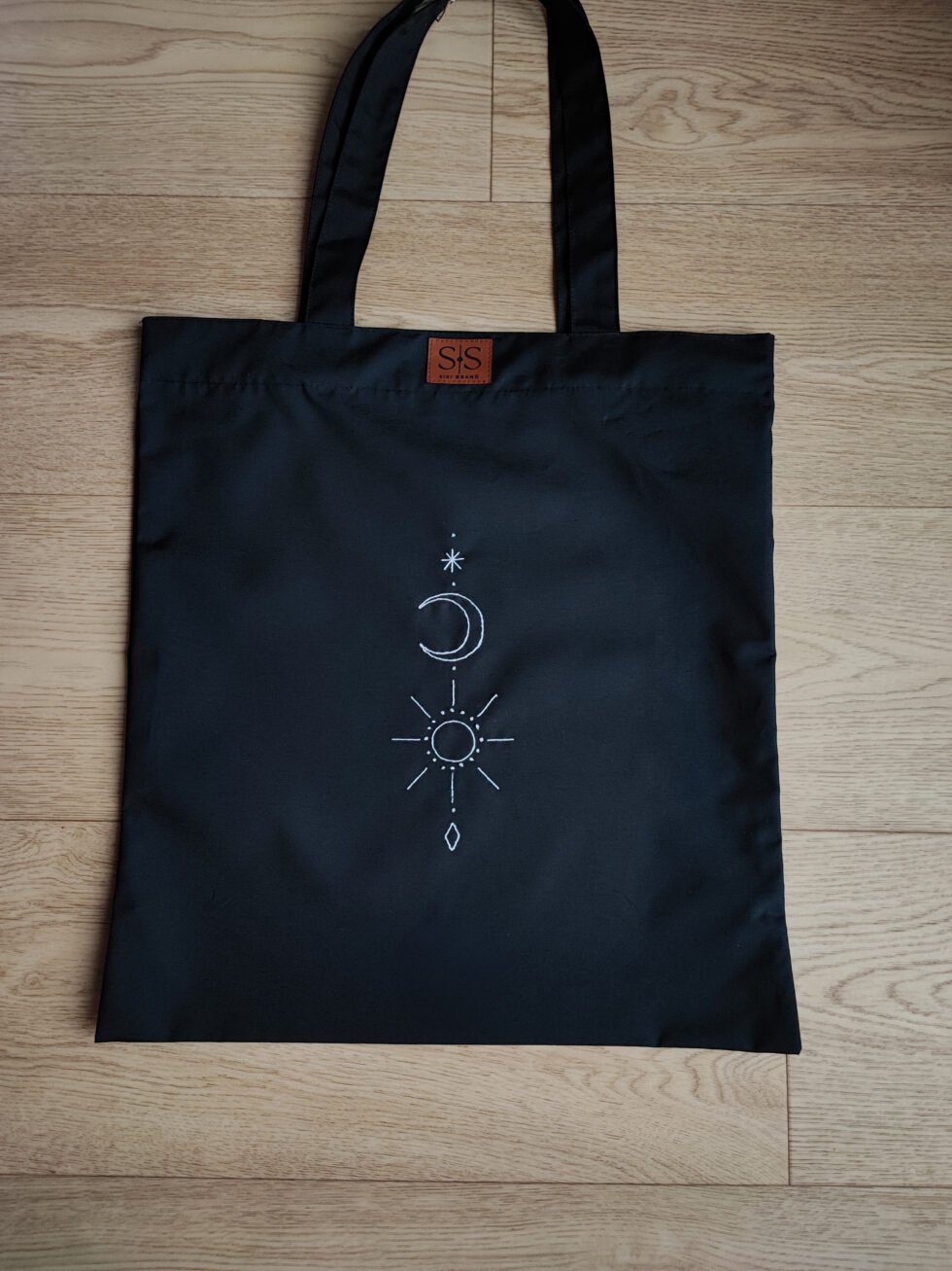 Juodos spalvos medvilninis daugkartinis maišelis