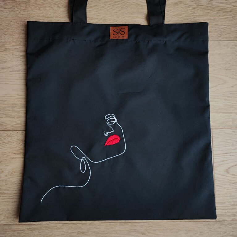 Juodos spalvos medvilninis daugkartinis maišelis